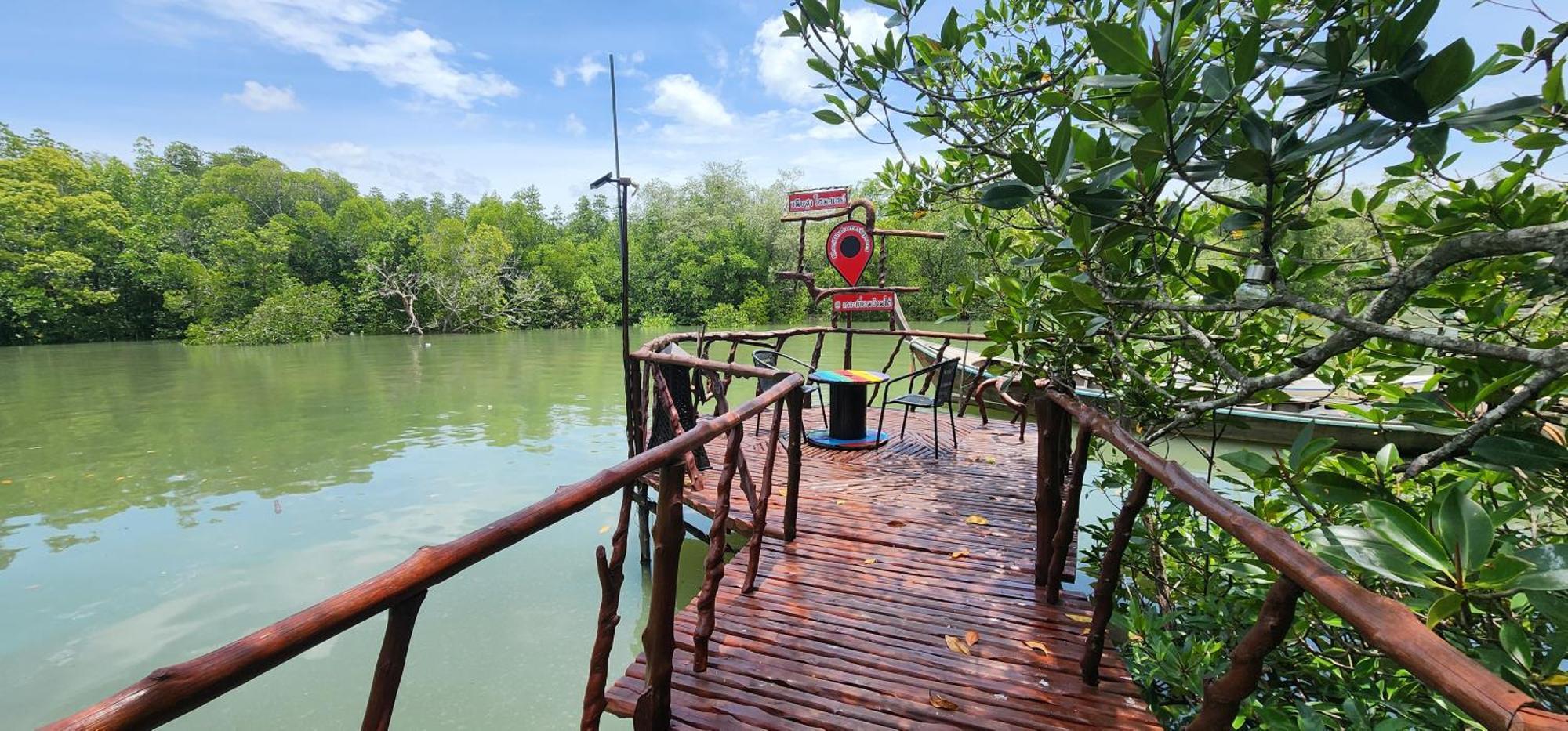 Phang Nga Bay Khanittha Homestay Ban Khiam Exterior photo