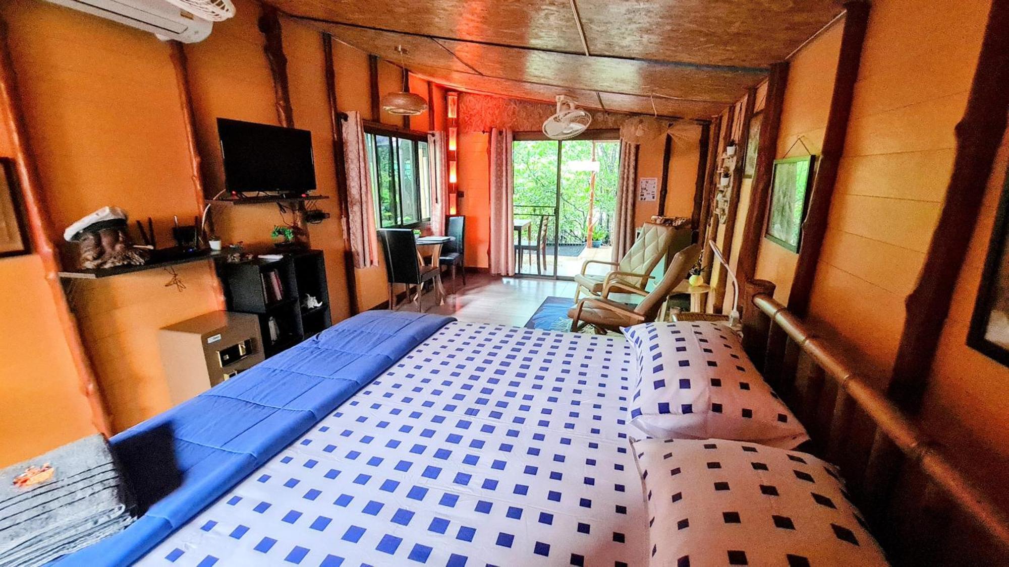 Phang Nga Bay Khanittha Homestay Ban Khiam Exterior photo